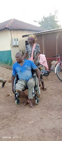 2021-08 Ein Rollstuhl wird k&uuml;nftig das Leben erleichtern